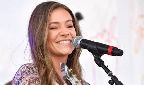 Plus, watch live games, clips and highlights for your favorite teams! Taylor Dye Of Maddie Tae Engaged To Josh Kerr Sounds Like Nashville