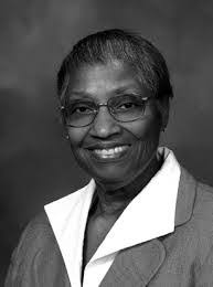 Elizabeth Strehlow's Instagram, Twitter & Facebook