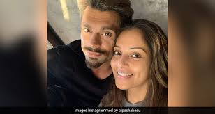 Bipasha Basu Treats Husband Karan Singh Grover With Home Made Burger And Milkshake See Pics Inside Ndtv Food De quelle taille et combien pèsent karan singh grover?