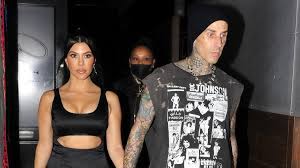 May 22, 2021 · shanna moakler has been divorced from travis barker for a decade, but the bitterness still lingers, and she's blaming kourtney and kim kardashian for destroying my family.. Sa76vl0ufqxo4m