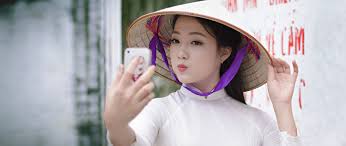 View 75 502 nsfw pictures and enjoy thickwhitegirls with the endless random gallery on scrolller.com. Behind The Bleach Vietnamese Women S Obsession With White Skin