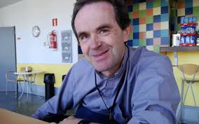 Dara, sacerdote con esclerosis: «Jesús es el amigo más importante de los  que tengo»