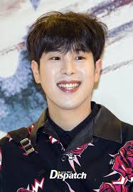 Sorry this took so long & i hope you don't mind that i've combined these two requests since i found them quite similar! 15 Idols Who Have Stolen Everyone S Heart With Their Heart Shaped Smiles Bias Wrecker Kpop News