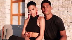 Serge Gnabry và chuyện tình với 2 người mẫu