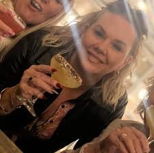 Who is a good dog groomer in the Tweed area?