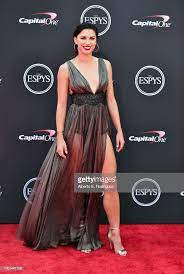 We did not find results for: Alex Morgan Wore A Maria Lucia Hohan Dress On The Red Carpet At The 2018 Espys The Hollywood Times