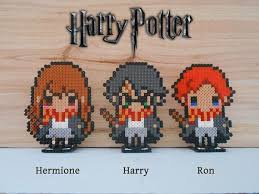 Personnages D Harry Potter Socle Magnet Aimant Etsy Harry Potter Perler Beads Bead Art Hama Beads Design