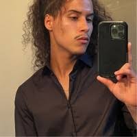 30+ "Daniel Myles" profiles