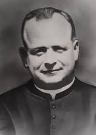 In ristampa il libro su don Arcella