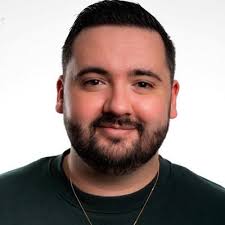 Ryan Elliott (@RBE_73)