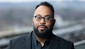 Ken Burns Turns His Lens