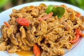 Cita rasa pedas menjadi ciri khas resep yang tergabung dalam masakan indonesia yang satu ini. Resep Rica Rica Ayam Suwir Yang Enaknya Bikin Tambah Terus