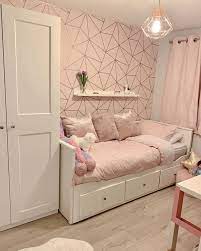 I Love Wallpaper On Instagram This Cosy Little Bedroom Is Fit For A Princess The Zara S Girls Bedroom Wallpaper Girls Room Wallpaper Room Design Bedroom