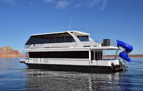 Considering the sale or purchase of a lakefront property on dale hollow lake? 59 Foot Wanderer Houseboat