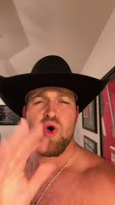 stitch with @earthenchild toothless cowboy has entered the chat🤝