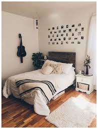 Whether you're moving into a dorm room or making the most of a tiny home, you can make it all work on a budget with these ikea hacks for small spaces. White Small Bedroom Ideas Ikea Trendecors