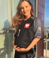 Żona wojciecha szczęsnego kilka tygodni temu została mamą. Marina Luczenko Pokazala Pierwsze Zdjecie Po Porodzie Po Ciazy Nie Ma Sladu Newsy Polki Pl