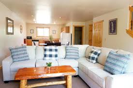 Brand new apartment homes built in june 2020waiting for you to come home. The Aspen Condos West Yellowstone Aktualisierte Preise Fur 2021