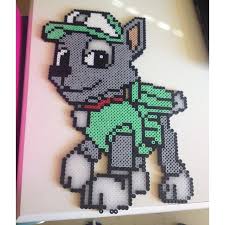 Le terme « pixel art » a été publié pour la première fois par adele goldberg et robert flegal du centre de recherche xerox palo alto en 1982. 18 Pixel Art Paw Patrol Ideas Paw Patrol Paw Pixel Art