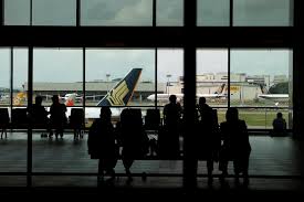 Yes, if your singapore airlines or silkair flight was cancelled, you can request for a refund if you no longer wish to travel regardless of your original travel. Hong Kong Singapore Air Travel Bubble To Start On May 26 Bloomberg News Reuters