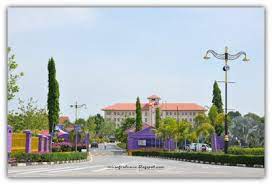 Bagaimanapun, kelayakan yang diakredit semasa era lembaga akreditasi negara (lan) mempunyai tempoh sah laku akreditasi selama 5 tahun dan turut dikekalkan dalam portal ini. My Uitm Kedah Merbok First Time At Uitm Merbok