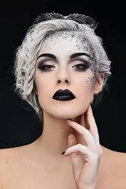 Black And White Halloween Makeup Ideas Stunning Feminine Halloween Makeup Ideas Wonder Forest Sparkle Makeup Queen Makeup Fantasy Makeup