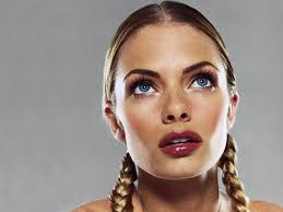 1 biography 2 selected filmography 2.1 television appearances 3 notes after growing up in north carolina, jaime spent almost 11 years training in gymnastics and eventually entered the poor white trash (2000). A Jaime Pressly Pic For My Fellow Scientists Imgur