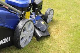 We offer an unbeatable range of lawn mowers to suit all lawns and budgets. Servicing Your Lawnmower Guide Thepowersite