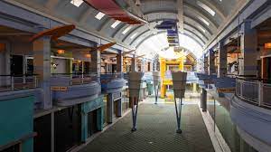 In this episode we explore the cincinnati mills mall. Exploring The Cincinnati Mills Mall Abandoned Yet Still Open Youtube