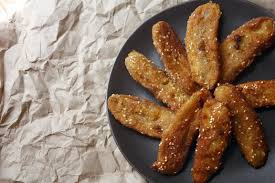 Gently stir the mixture and turn off the heat. Thai Fried Bananas
