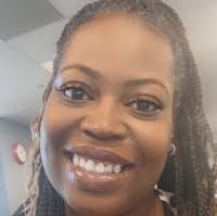 Stephanie Punch's Instagram, Twitter & Facebook