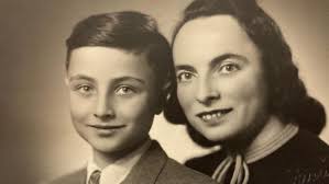 Kdykoliv vidím pomeranč, vzpomenu si na dědečka v Terezíně