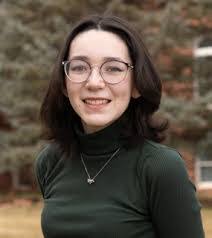 Daisy Mckenna's Instagram, Twitter & Facebook