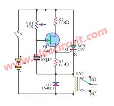 Say you want a circuit to only be on for 10 seconds and then stop. Simple Time Delay Circuit Using Mosfet Eleccircuit Com