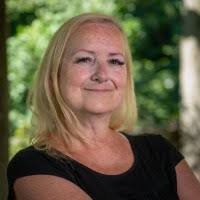 60+ "Roxanne Darling" profiles