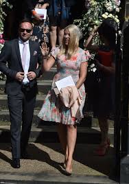 On 22 july 2006, donnelly was the best man for mcpartlin's wedding to lisa armstrong.10 in august 2011, donnelly attended. Declan Donnelly Kisses New Wife Ali Astall After Newcastle Wedding Daily Mail Online