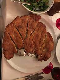 Asian pork chops are highly rich in flavor as they are cooked in the traditional spicy and saucy spices which asia is basically famous for. The Famous Pork Chop Picture Of Vini Da Arturo Venice Tripadvisor