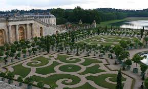 1.palatul de la versailles a fost construit inițial în 1624 ca o casă de vânătoare simplă, cu două etaje. Castelul Versailles Palatul De La Versailles