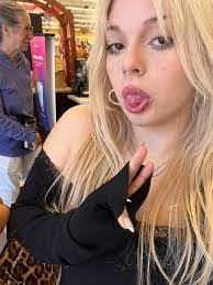 Misty Bartlett's Instagram, Twitter & Facebook