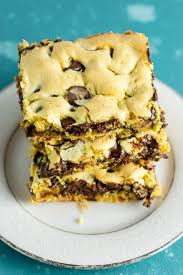 Cake Mix Cookie Bars Make Chocolate Chip Cookie Bars With Cake Mix Chocolate Chips Olive Oil And E Cake Mix Cookie Bars Cake Mix Desserts Cake Mix Recipes