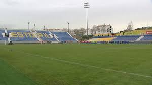 Estoril praia official store is at estádio antónio coimbra da mota. Estoril Praia Pacos De Ferreira Interrompido Devido As Condicoes Climatericas Sic Noticias