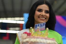 🎂✨ ¡Hoy celebramos a nuestra Reina Nicaragua Chinandega 2025, Isabela  Salgado! 👑💖 En su cumpleaños, la pasarela brilló aún más con su sonrisa y  el cariño de todos quienes la acompañaron 🌸🎉. ¡