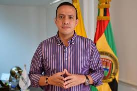 🔅cuenta oficial de la gobernación de santander 🎯gobernador @mauricioaguilarh 🔅gestora social @gennysarmiento #siempresantander t.co/nizanmfwwy. Este Lunes Arranca El Toque De Queda Decretado Por La Gobernacion De Santander Vanguardia Com