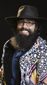 Happy Friday!, Head to @thebigdirty.live with @polyrhythmics and yours  truly!, I'll start the grooves at 9pm, hope to see your smiling faces