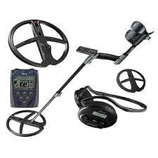 Metal detecting headphones that have been designed for metal detecting will increase the audio response and allow you to better hear the signals sent from the detector, a lot more information on whether the target is good or bad can be received from hearing the signal tones. Xp Deus Metal Detector Wireless Ws4 Headphones Controller And 11 Inch Coil