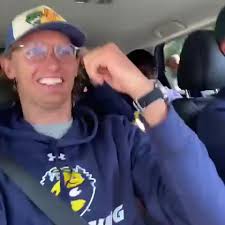 We've been updating our facilities to embody our new slug logo! 🍌🐌 Check  out the fresh look at the West Field House courts ⛹️ #StaySafe  #StayConnected #GoSlugs