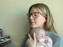 Fundraiser for Veronica Kerr by Riley Dallaire : Help Veronica & Dahlia