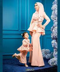 Siti nordiana angkara official music video ost angkara cinta. Premium Beautiful By Siti Minaz Blooming Raya 2017 Vs Jakel Barulah Raya