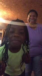 Iris Hunt (@user874513599)