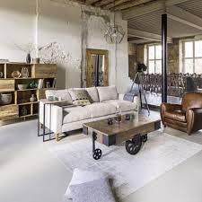 Scopri Le Novita Dello Stile Industriale Maisons Du Monde Salotto Divano Sala Da Pranzo Comple Canape En Velours Cotele Decoration Salon Sejour Deco Maison